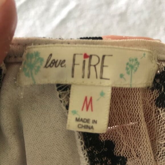 love, FIRE Black & Cream Lace Sleeveless Dress‎ - M - Picture 2 of 9